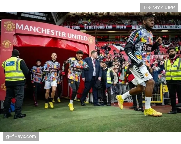 凯文·隆闪耀英超赛场，助曼城斩获关键胜利状态回暖