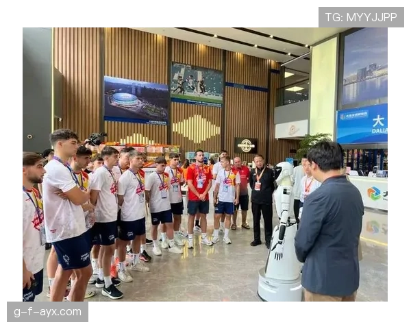 创新科技赋能绿茵场：最新体育配件引领足球运动新变革