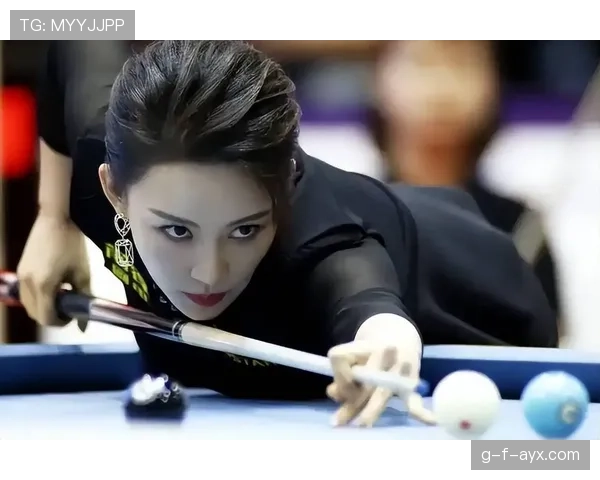 潘晓婷比赛里是女王，私底下竟然是买买买狂魔？鞋柜都快撑爆了！